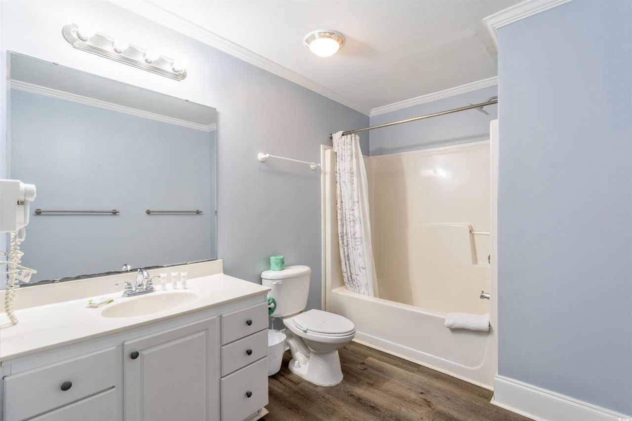 400 Hillside Dr. S Photo 19