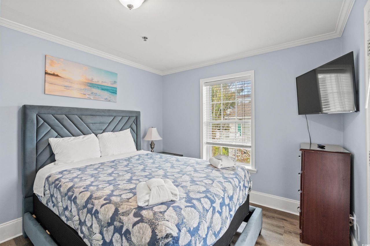 400 Hillside Dr. S Photo 20