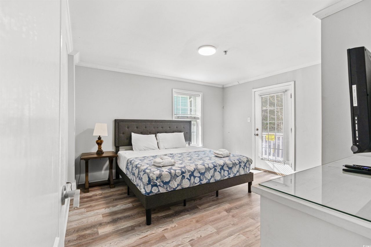 400 Hillside Dr. S Photo 28