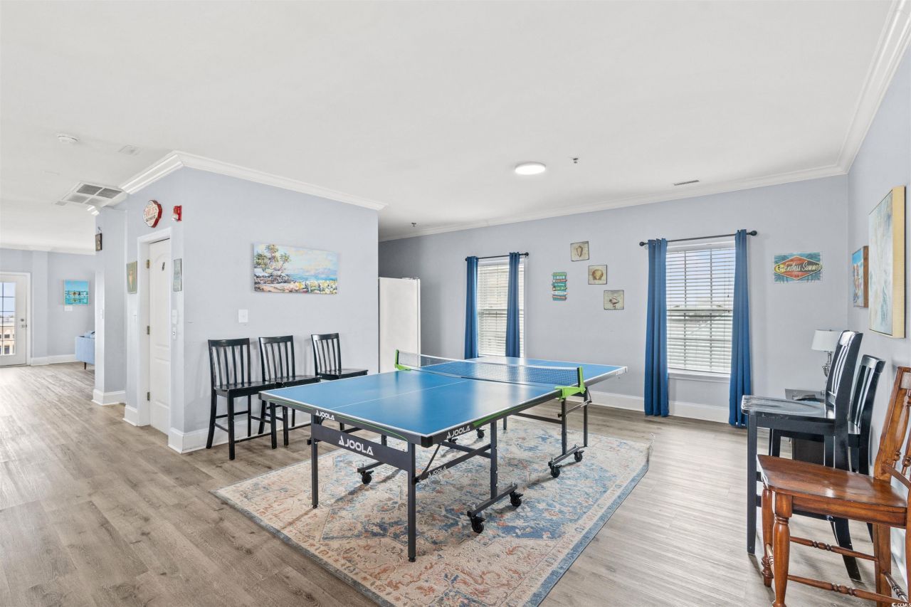 400 Hillside Dr. S Photo 9