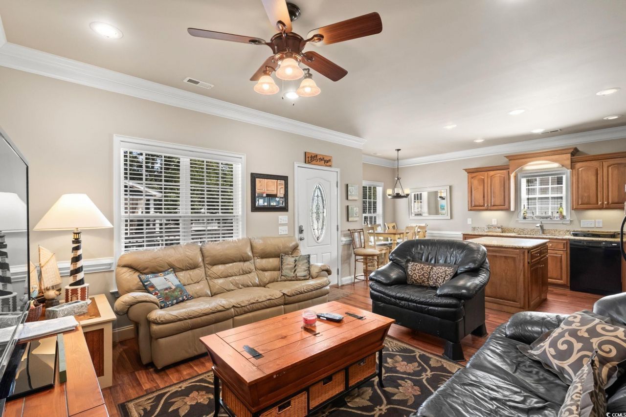 6001-1850 S Kings Hwy. Photo 11