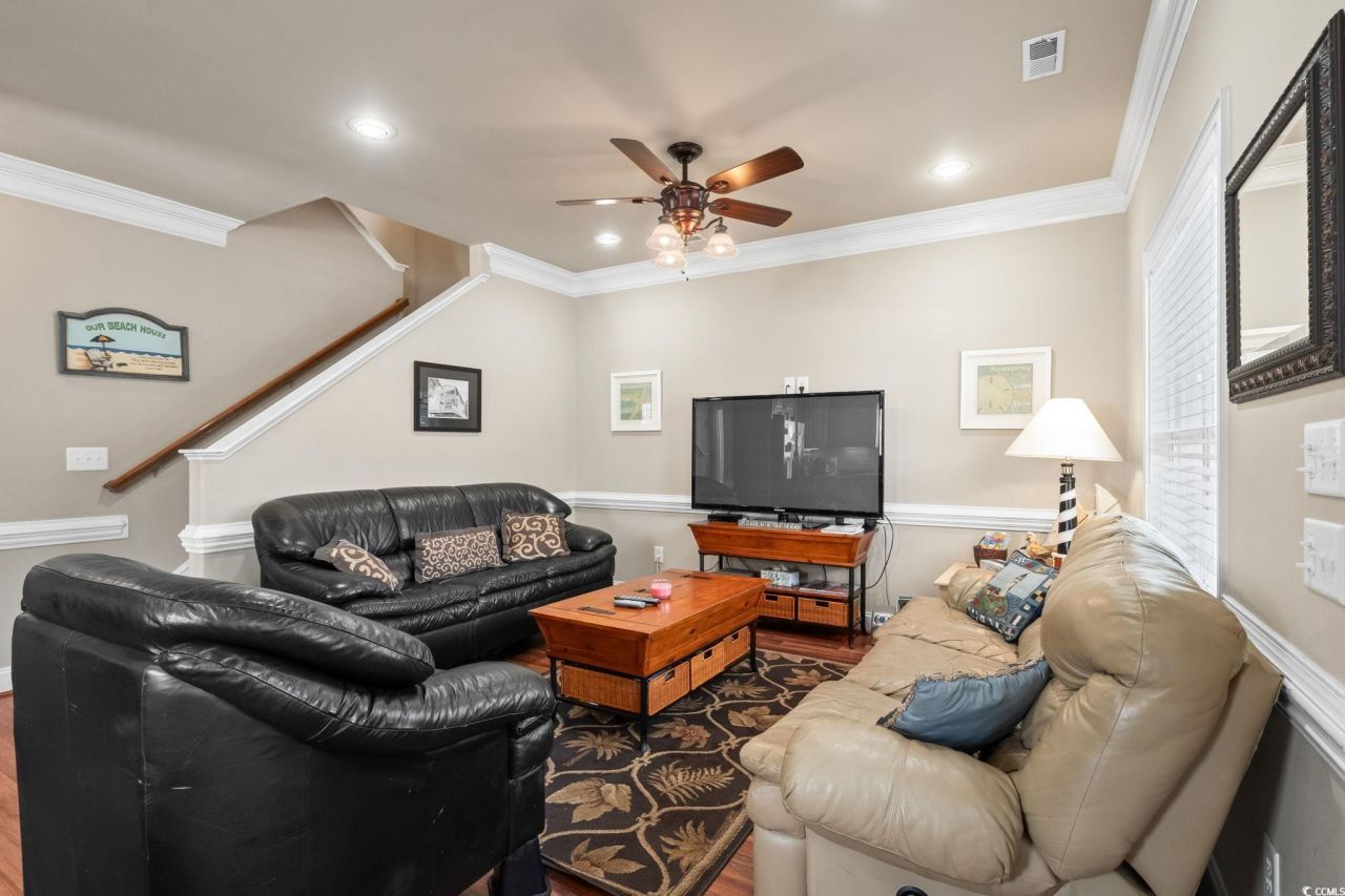 6001-1850 S Kings Hwy. Photo 9