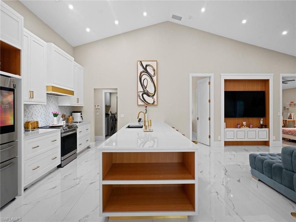 2140 Harlans Run, Naples, FL 34105 Photo