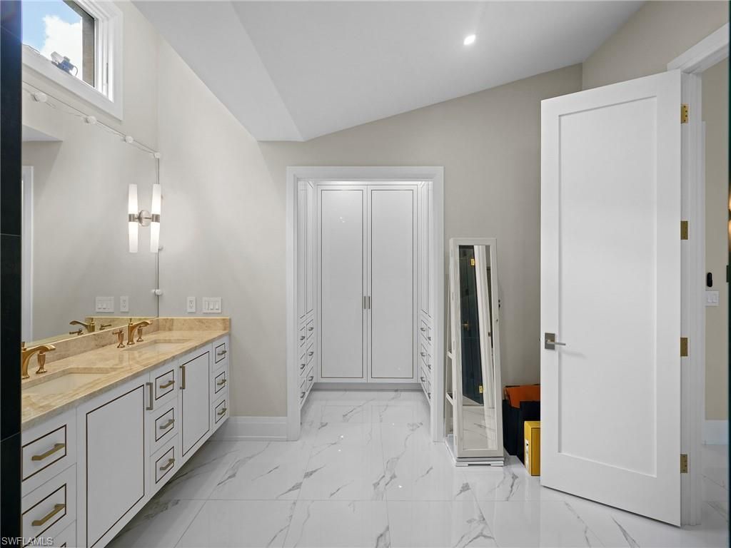 2140 Harlans Run, Naples, FL 34105 Photo