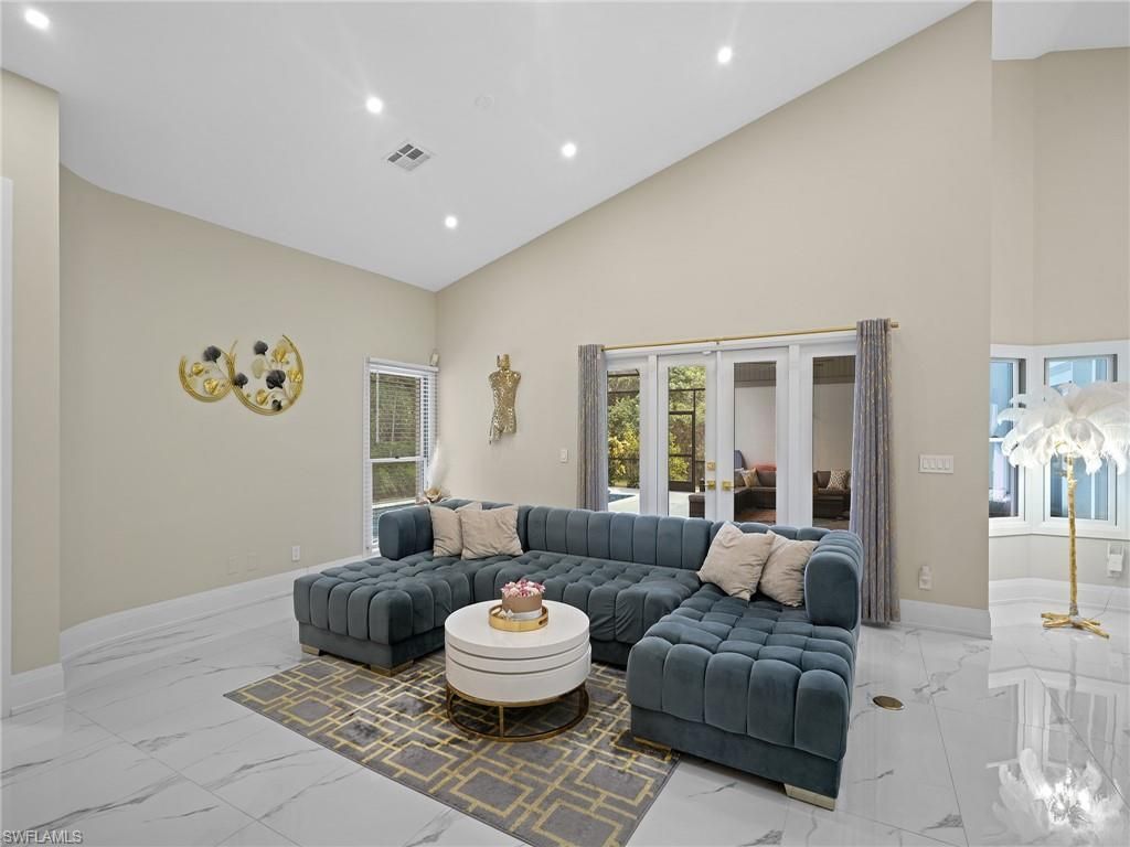 2140 Harlans Run, Naples, FL 34105 Photo