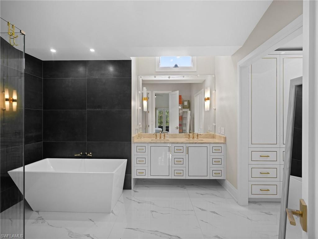 2140 Harlans Run, Naples, FL 34105 Photo