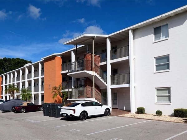 2303 SUNSET DRIVE, Unit H7, BRADENTON, FL 34207