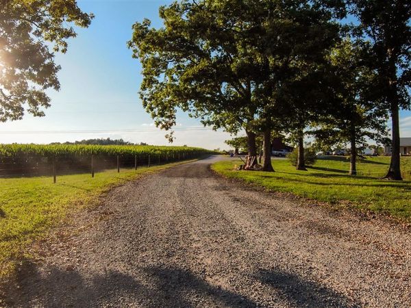 100 Longfall Road , Clarkson, KY 42726