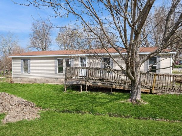 214 Main Street, Elberon, IA 52225