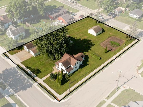 107 4th Avenue NE, Dodge Center, MN 55927