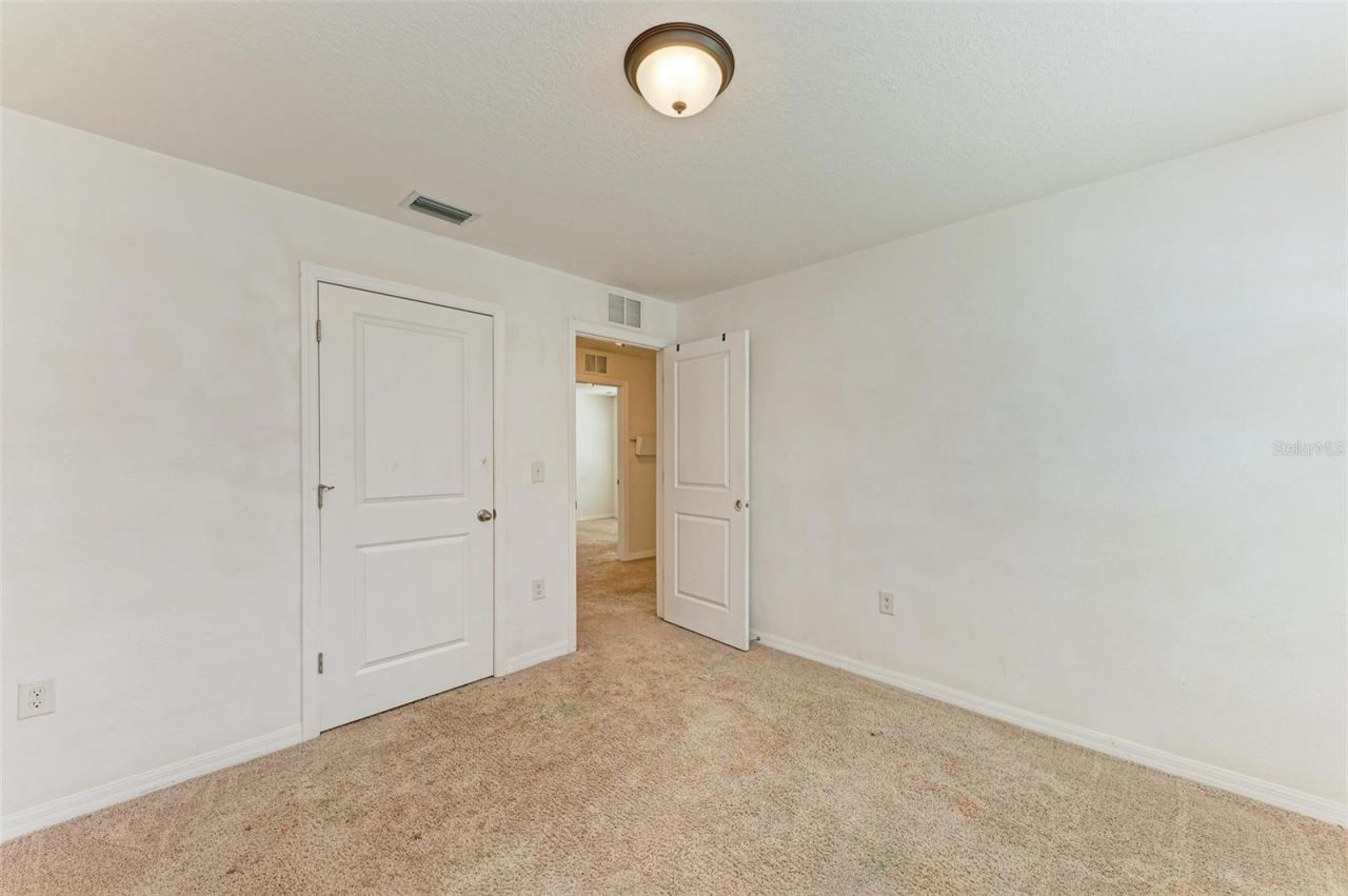 123 San Avellino Court, Bradenton, FL 34208 Photo