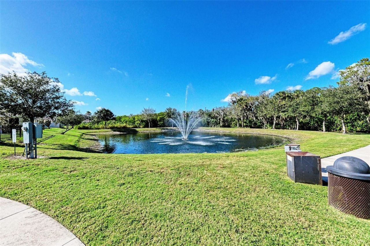 123 San Avellino Court, Bradenton, FL 34208 Photo