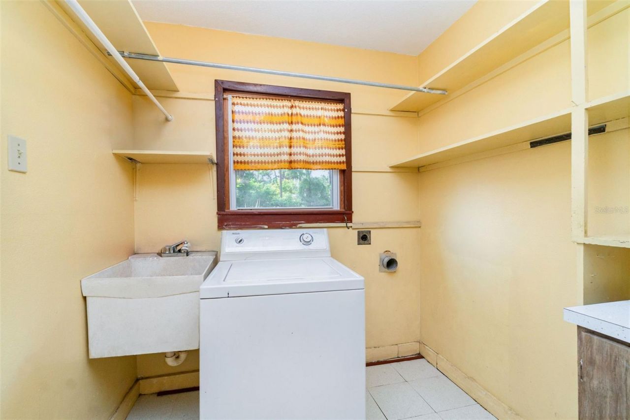 2729 Broadway, Fort Myers, FL 33901 Photo