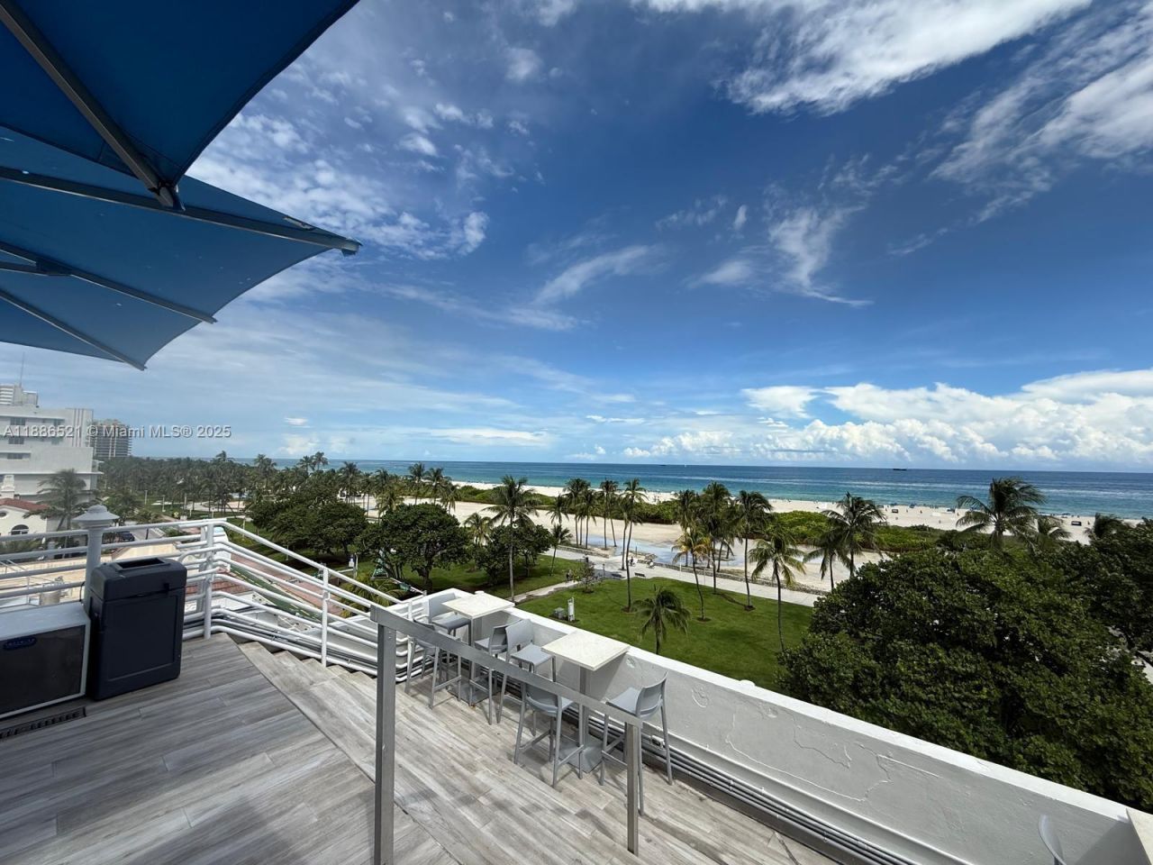 1036 Ocean Dr, Unit B309, Miami Beach, FL 33139 Photo