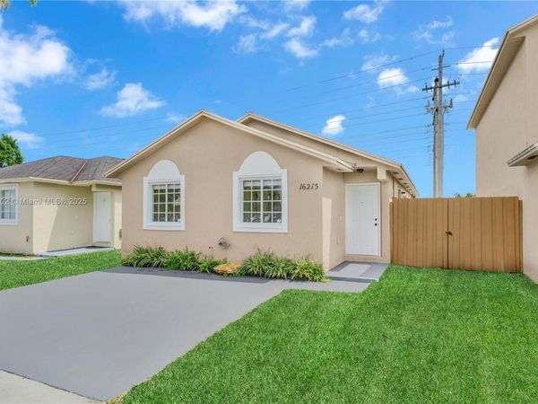 16215 SW 137th Ct, Miami, FL 33177