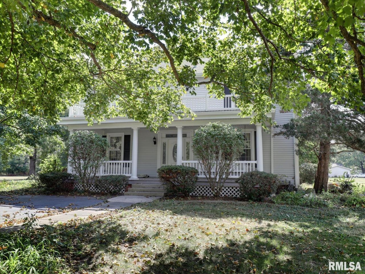 320 S Fayette Street, Carthage, IL 62321 Main Photo