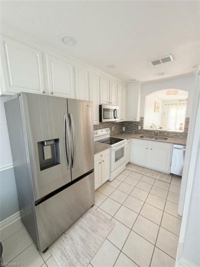 7715 Woodbrook Cir, Unit 3402, Naples, FL 34104 Photo