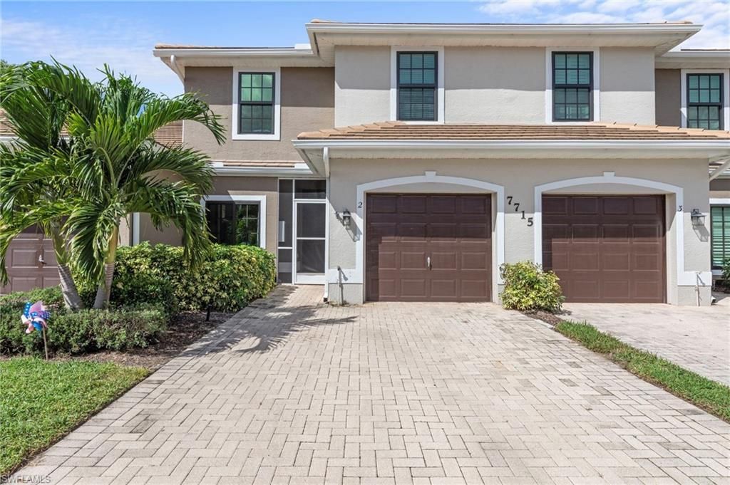 7715 Woodbrook Cir, Unit 3402, Naples, FL 34104 Photo