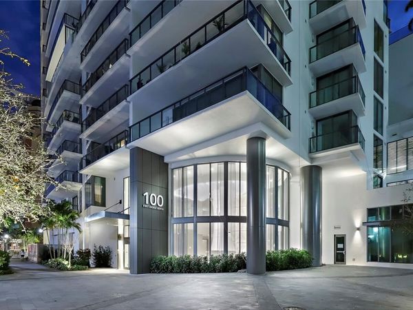 100 1ST AVENUE N, Unit 3307, ST PETERSBURG, FL 33701