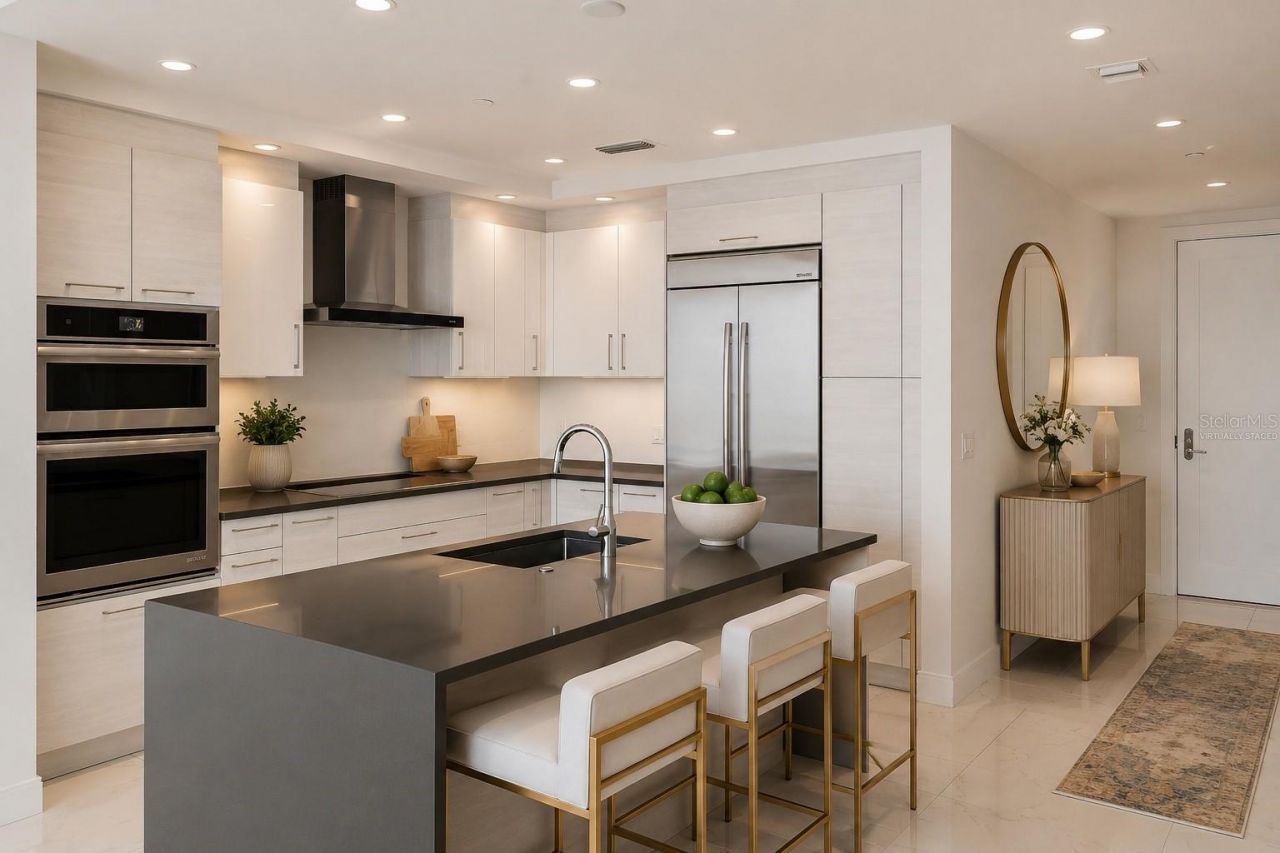 100 1st Avenue N, Unit 3307, Saint Petersburg, FL 33701 Photo
