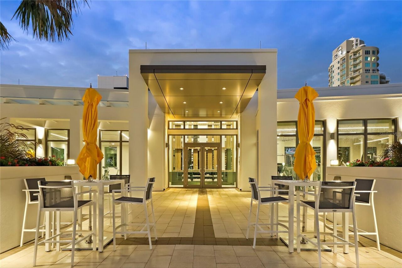 100 1st Avenue N, Unit 3307, Saint Petersburg, FL 33701 Photo