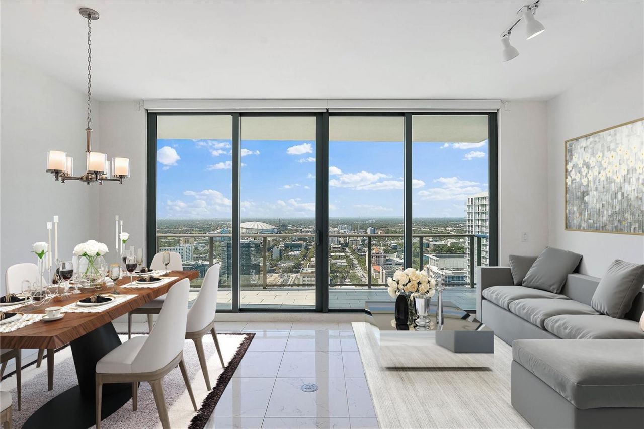 100 1st Avenue N, Unit 3307, Saint Petersburg, FL 33701 Photo