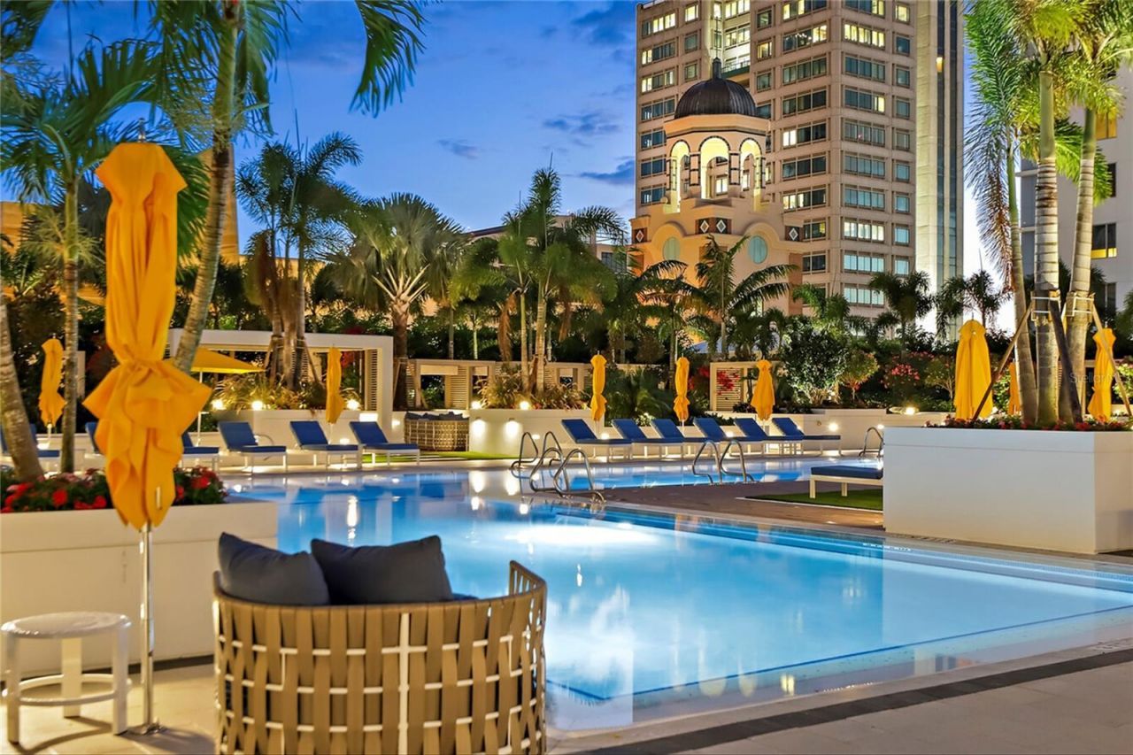 100 1st Avenue N, Unit 3307, Saint Petersburg, FL 33701 Photo