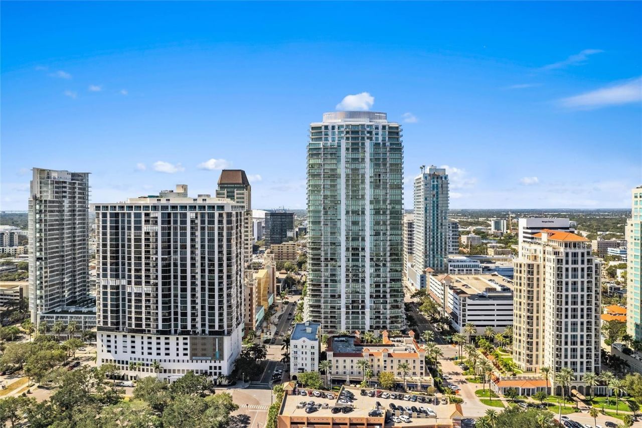 100 1st Avenue N, Unit 3307, Saint Petersburg, FL 33701 Photo