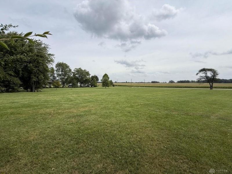 2321 N Houston Pike, South Vienna, OH 45369 Photo 8