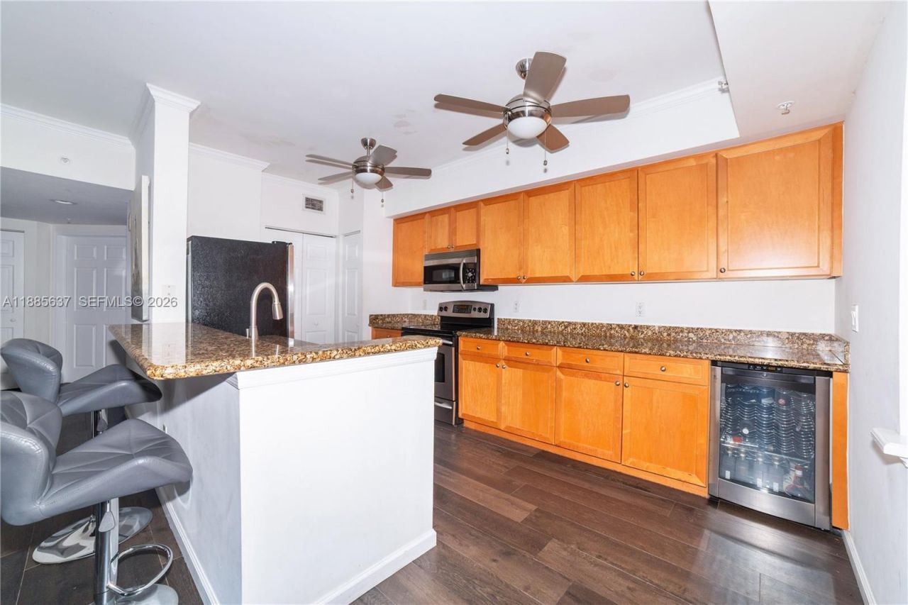 17150 N Bay Rd, Unit 2914, Sunny Isles Beach, FL 33160 Photo