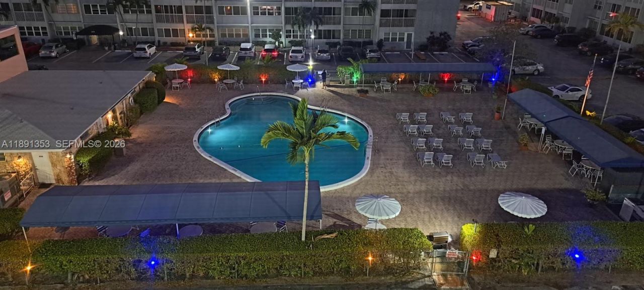 330 SE 2nd St, Unit 503E, Hallandale Beach, FL 33009 Photo