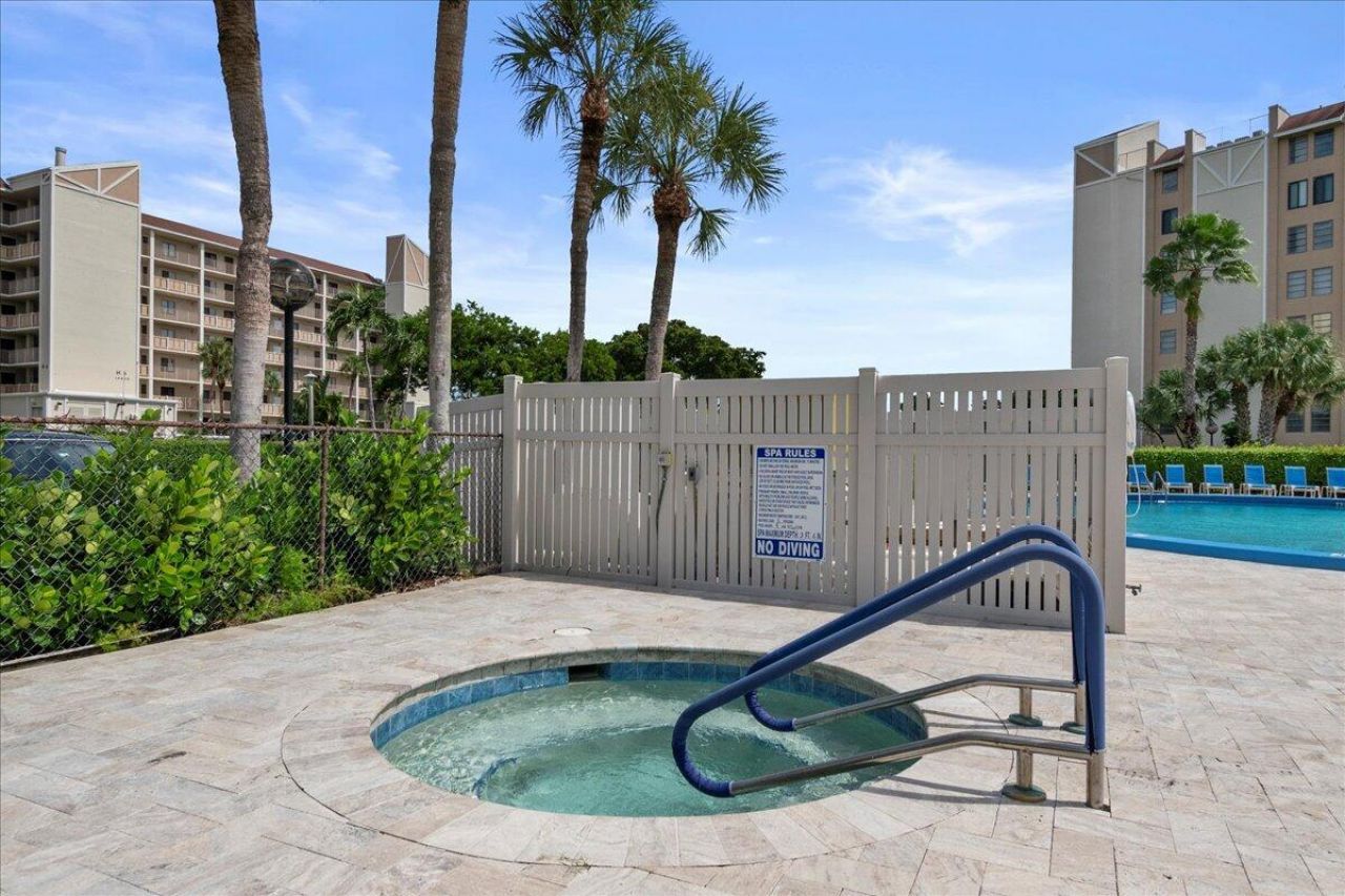 14475 Strathmore Lane, Unit 402, Delray Beach, FL 33446 Photo