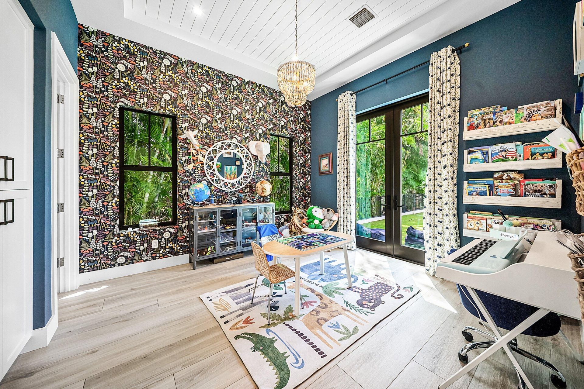 530 Old School Road, Gulf Stream, FL 33483 Photo