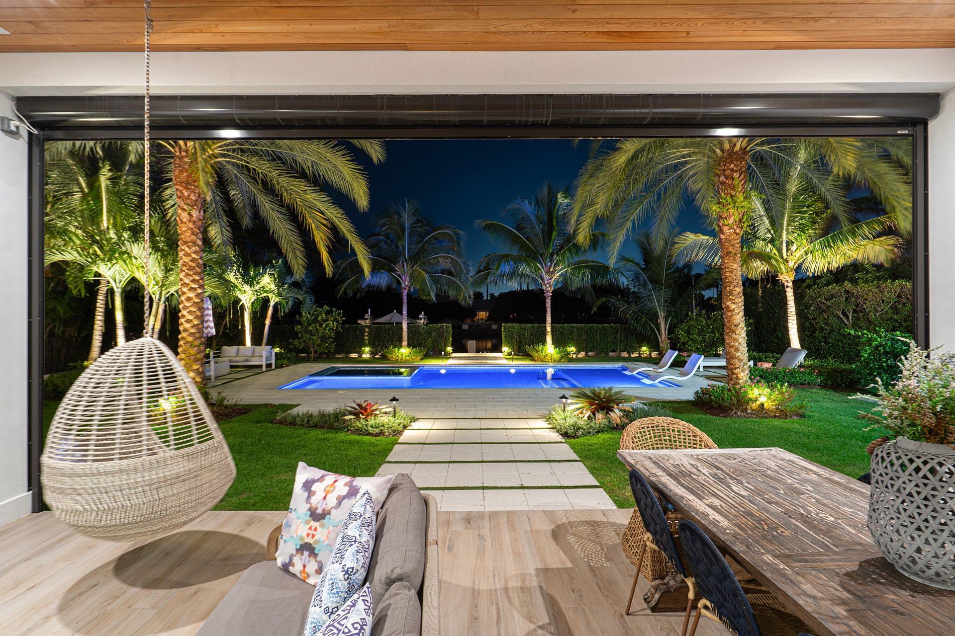 530 Old School Road, Gulf Stream, FL 33483 Photo