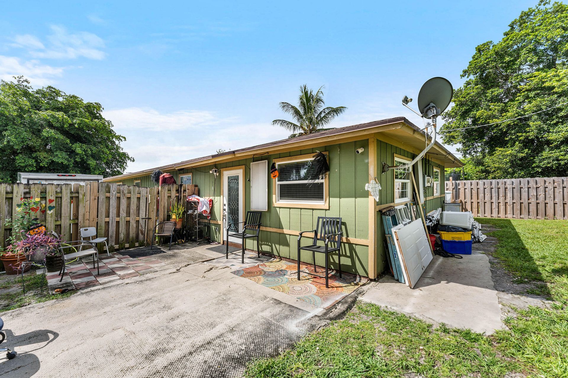 2907 Apalachee Road, Palm Springs, FL 33406 Photo