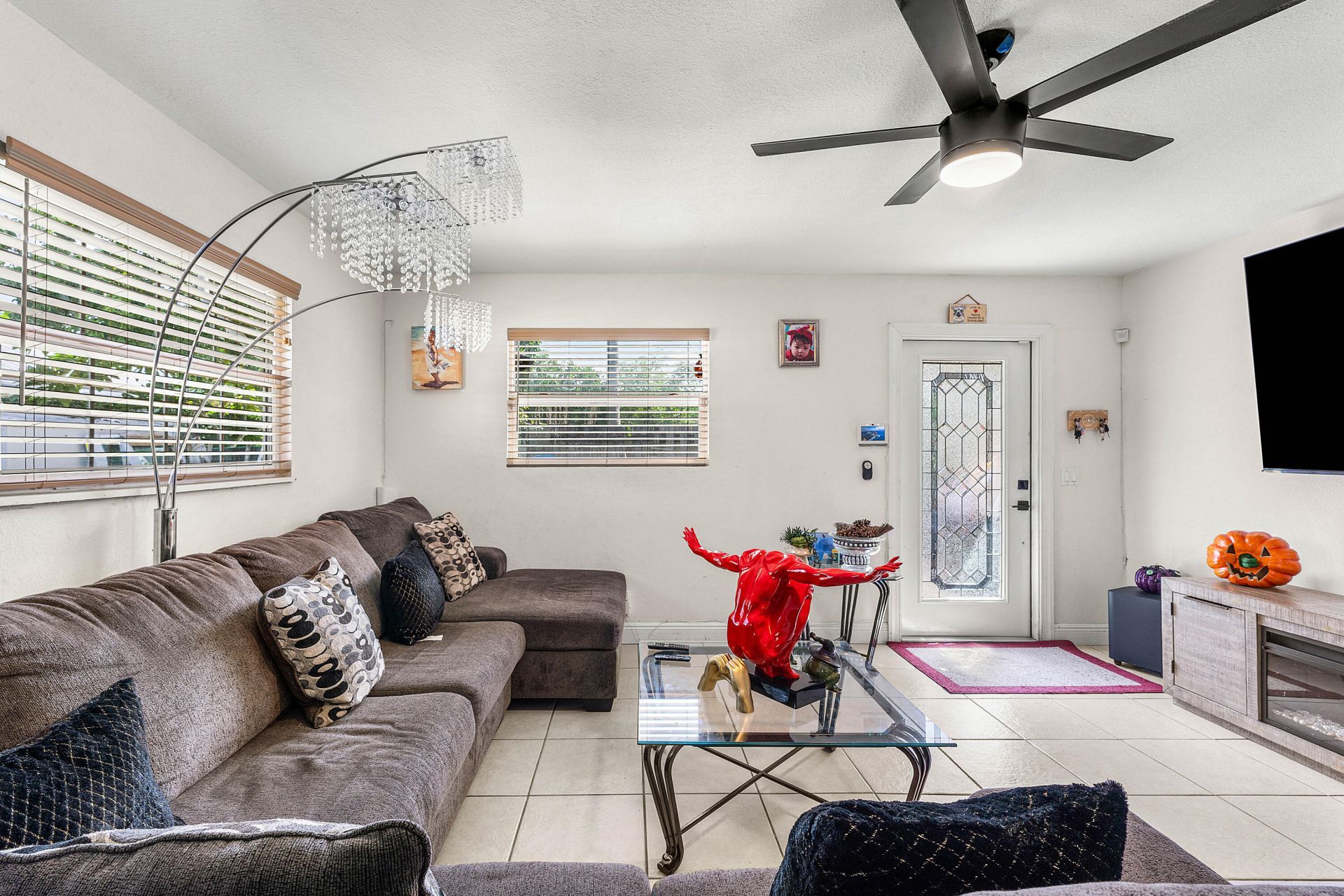 2907 Apalachee Road, Palm Springs, FL 33406 Photo
