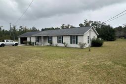 329 Huson Circle photo 4