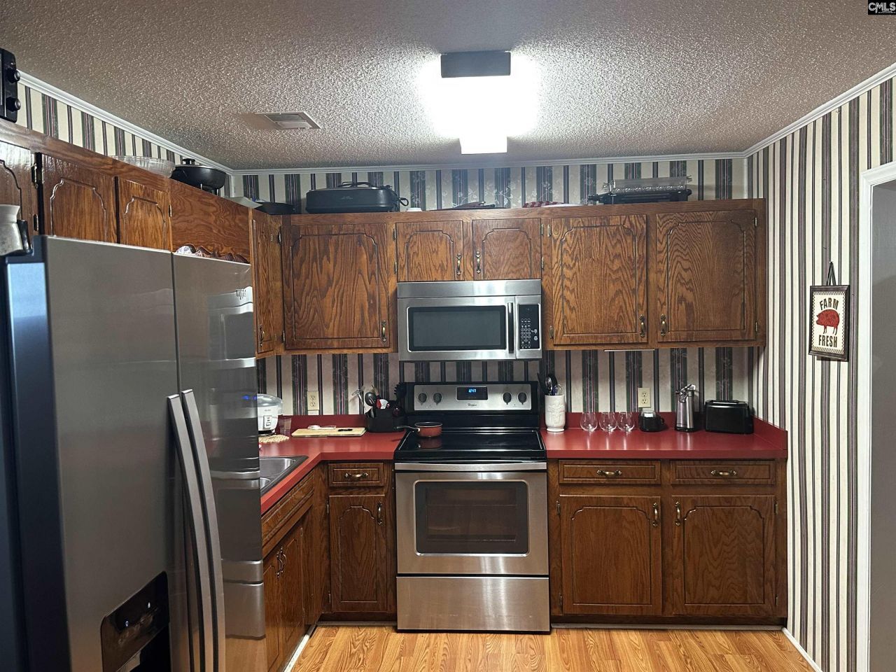 329 Huson Circle Photo 6