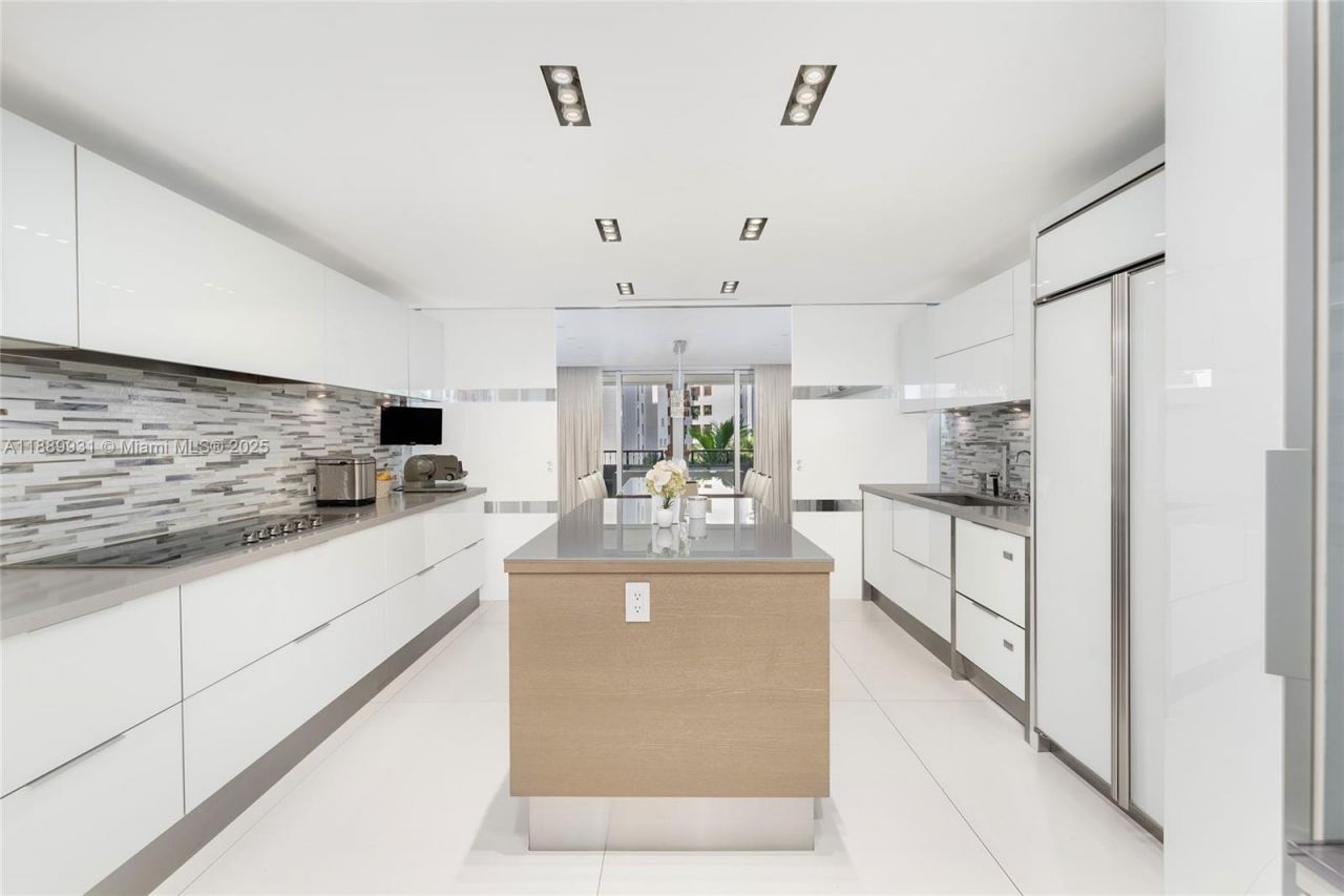 5134 Fisher Island Dr, Unit 5134, Miami Beach, FL 33109 Photo