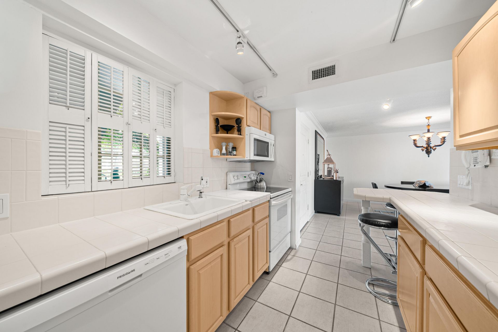 2190 Ibis Isle Road, Unit 2, Palm Beach, FL 33480 Photo