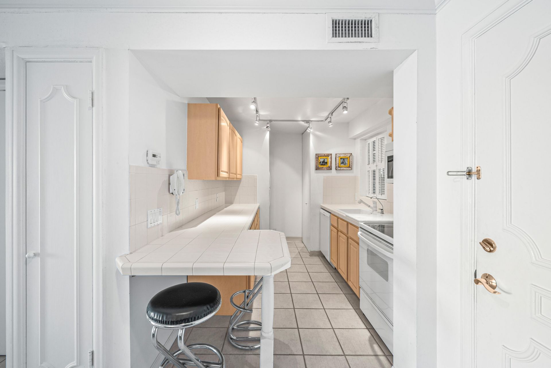 2190 Ibis Isle Road, Unit 2, Palm Beach, FL 33480 Photo