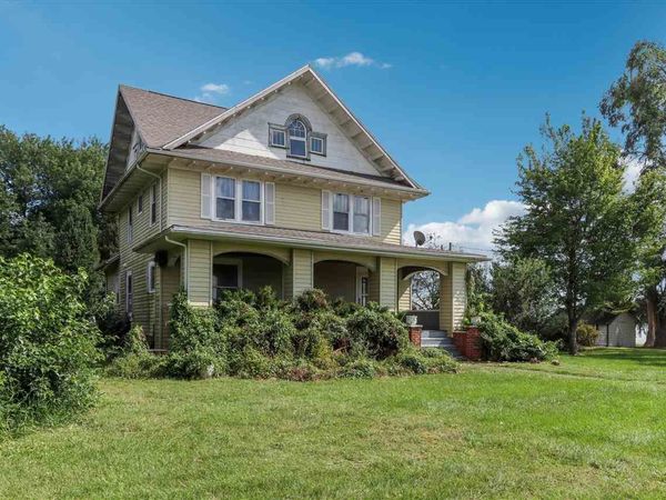 1942 S Avenue, South Amana, IA 52334