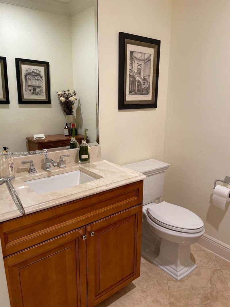 5565 NE Trieste Way, Boca Raton, FL 33487 Photo