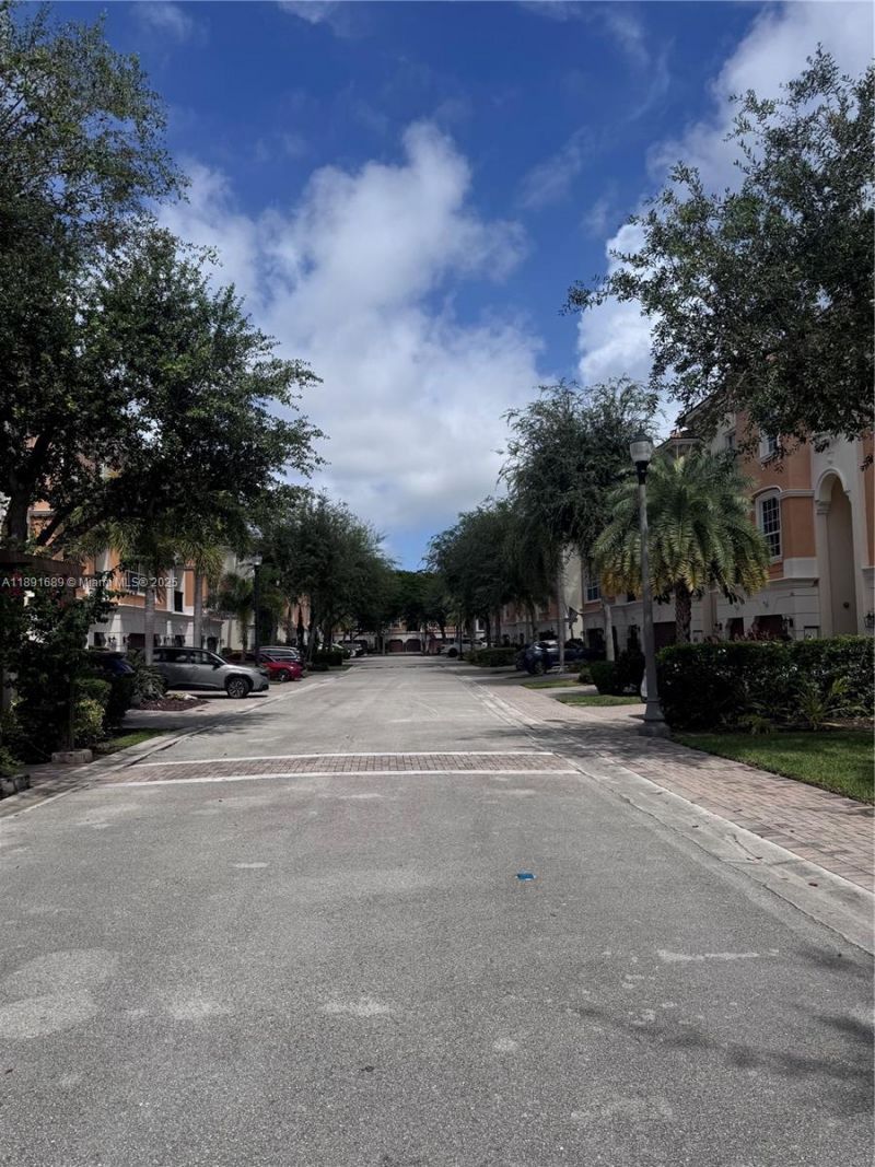 5565 NE Trieste Way, Boca Raton, FL 33487 Photo