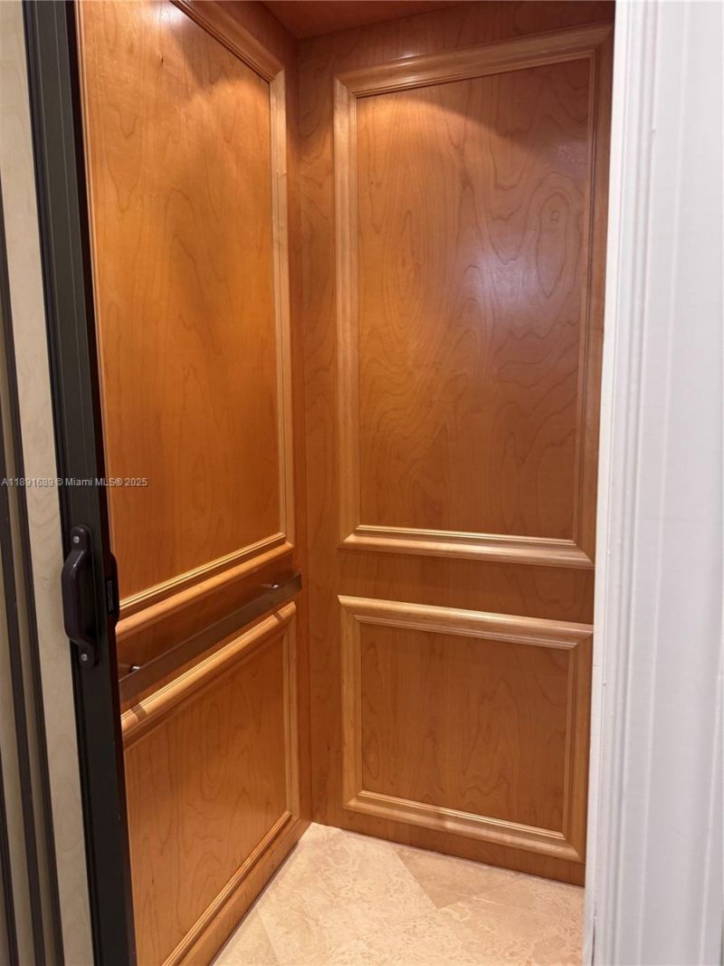 5565 NE Trieste Way, Boca Raton, FL 33487 Photo