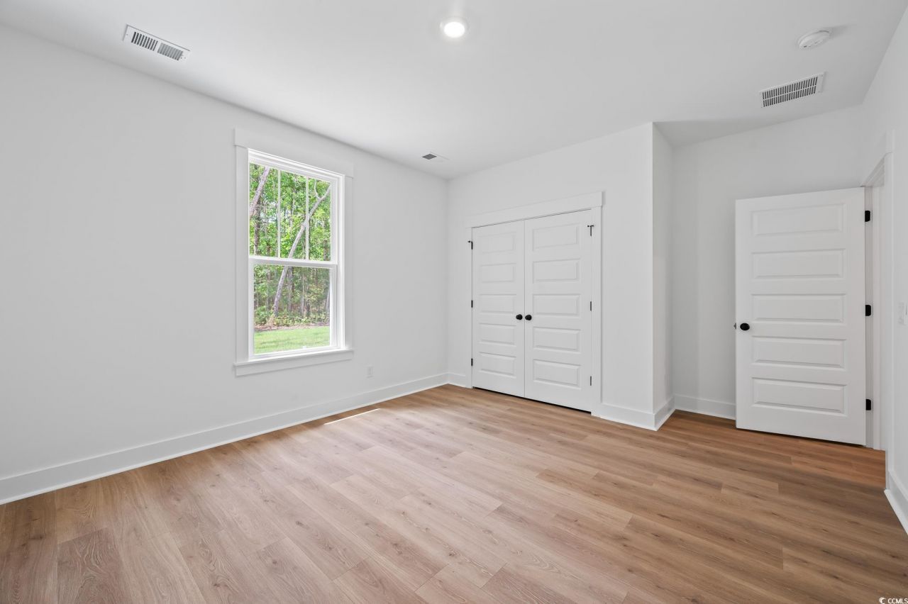 104 Long Bay Golf Pl. Photo 32