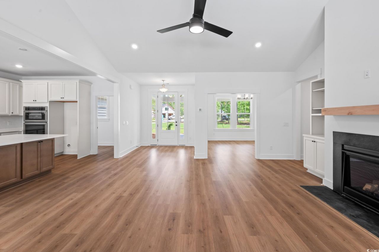 104 Long Bay Golf Pl. Photo 8