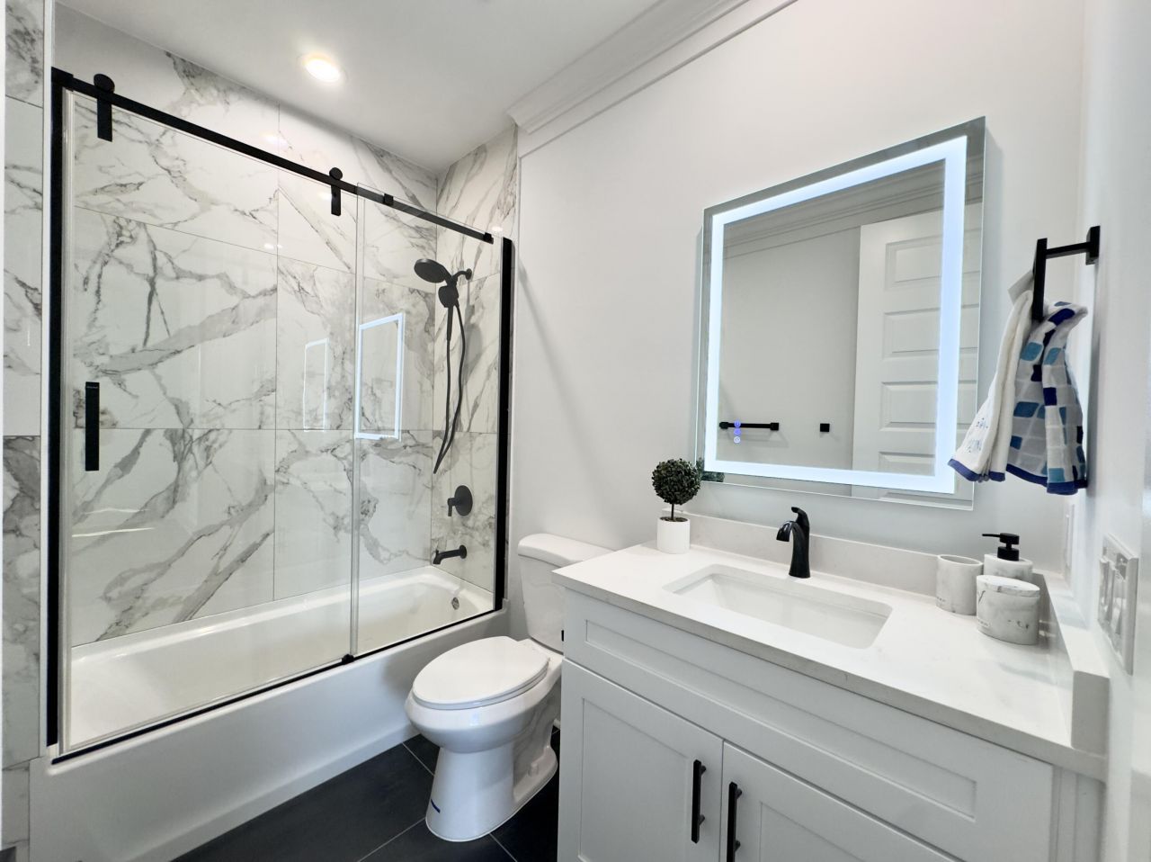 2508 Corona Street Photo 25