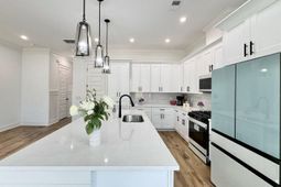 2508 Corona Street photo 4