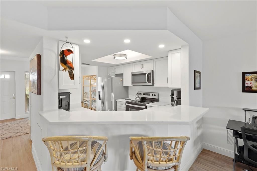 840 Gulf Pavillion Dr, Unit 103, Naples, FL 34108 Photo